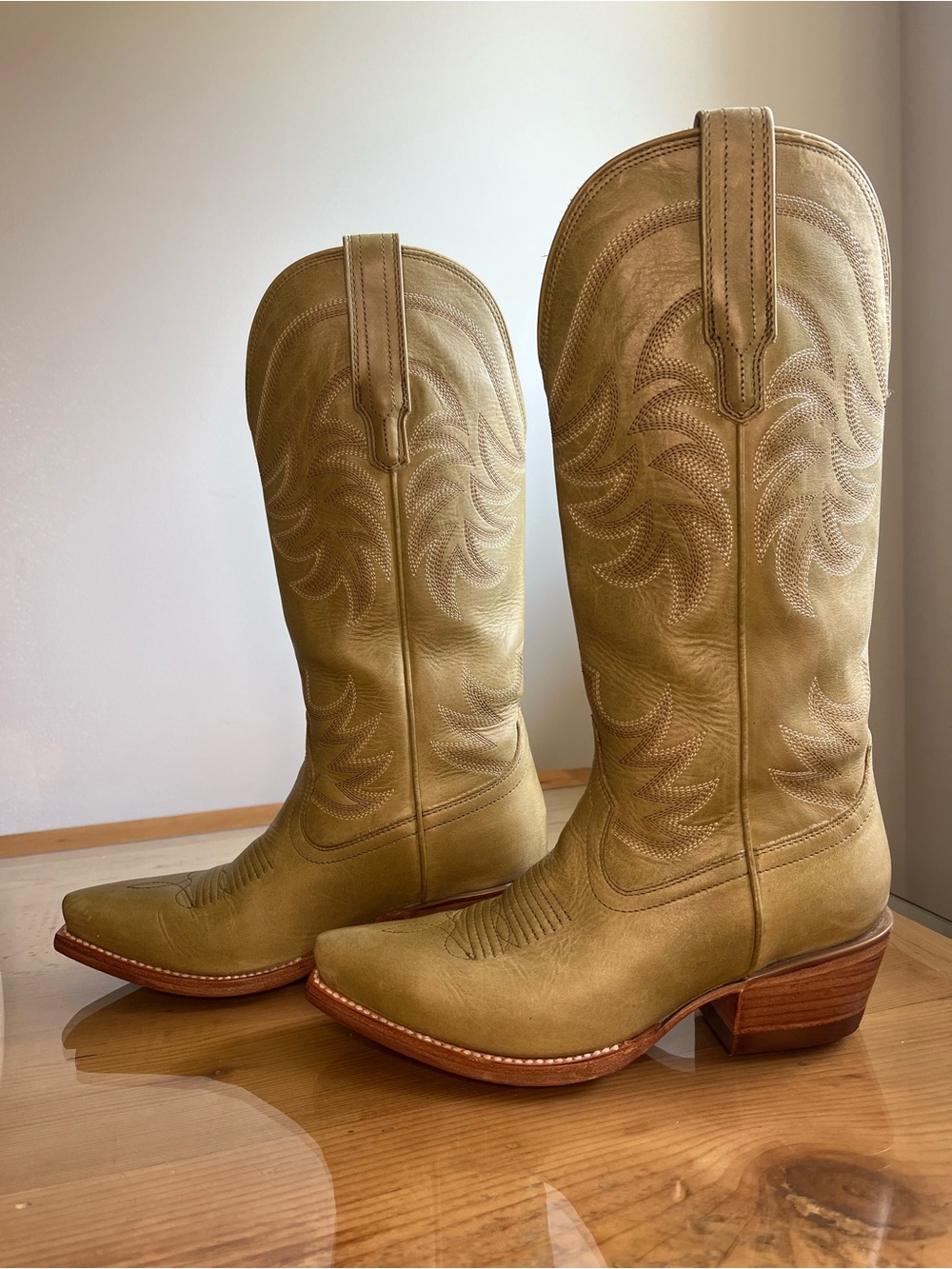 Tecovas Annie Light Sage  Green Western Heeled Boots size 5.5